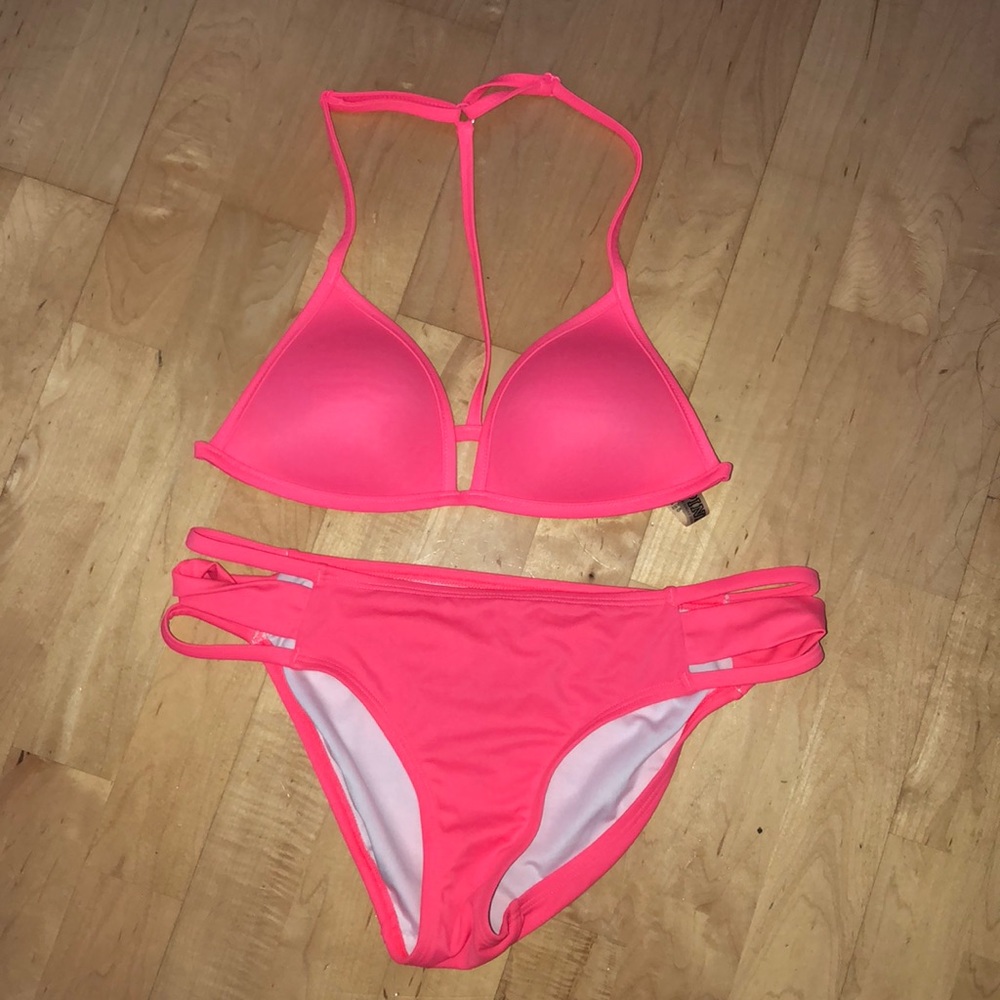 Super cute pink swim set !!!!